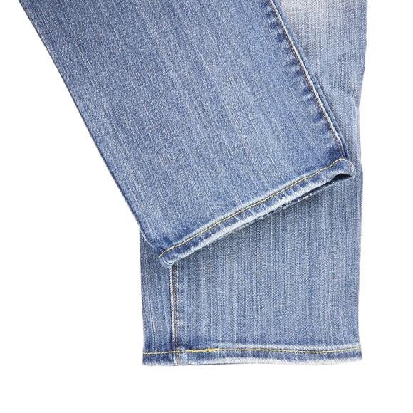 Levi’s Bold Curve Jeans, Size 32 - Picture 4 of 10